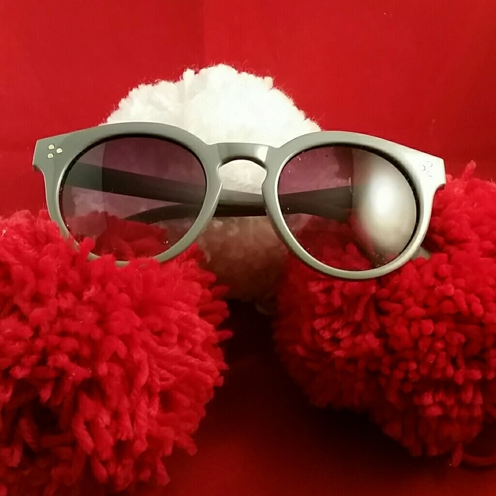 Perverse "Shoup" Sunglasses.